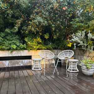 挙式前に友人や親族がくつろげるスペース