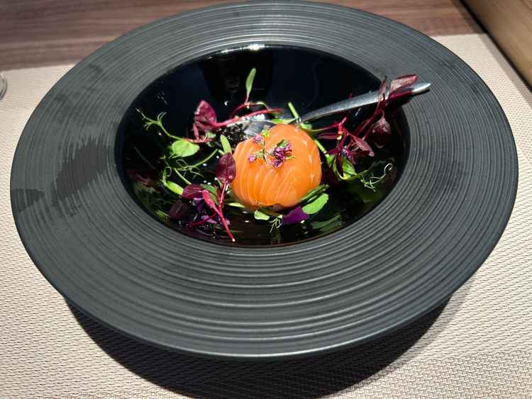 試食（サーモン）