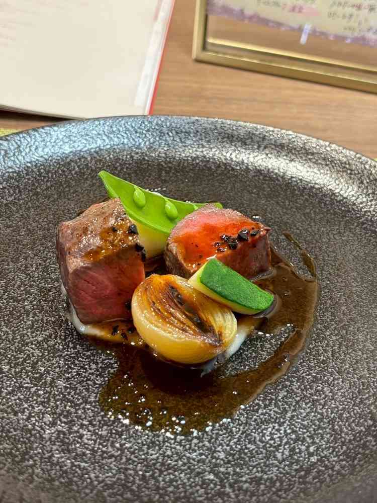 ソースがお肉と野菜によく合い、とても美味しかったです。