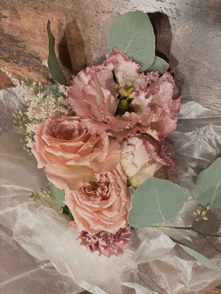 ブーケをいただき、実際に階段から降りました。