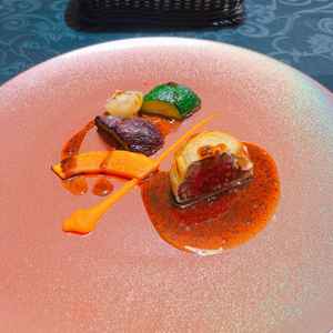 料理にも力を入れているとお聞きしましたが、かなり美味しかったです。