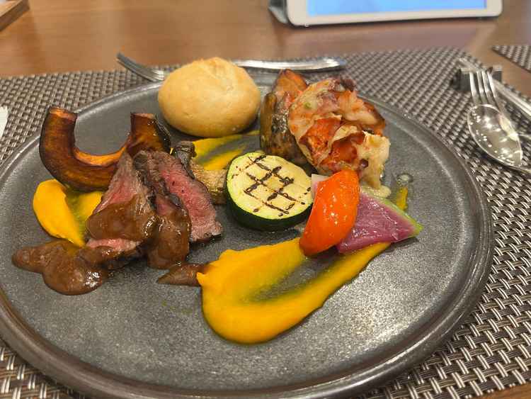 メイン料理