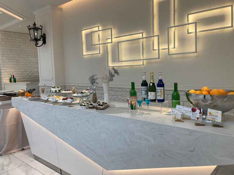 披露宴以外に、ウェルカムパーティーでも軽食やドリンクをご用意いただけるとのこと。