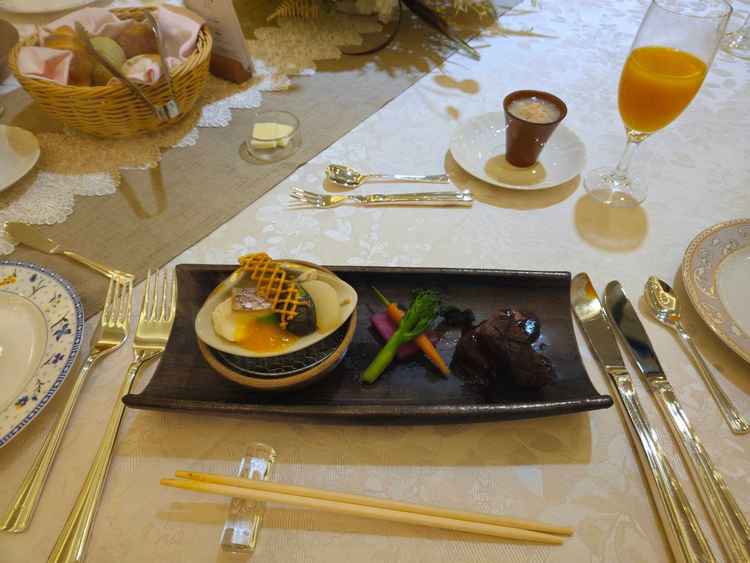 フカヒレと鯛、フィレ肉