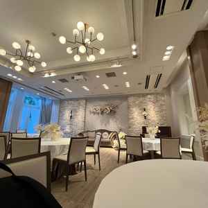 少人数用の披露宴会場は、受付場所としても活用できるそうです。