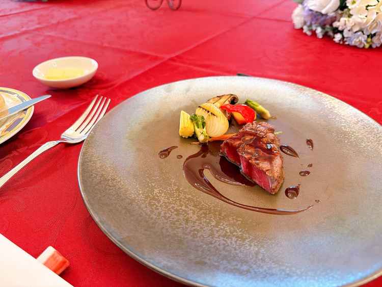 会場の雰囲気の良さだけではなく、料理も美味しい