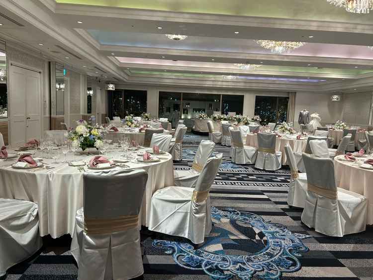 披露宴会場の写真。テラス付きのお部屋で人気とのこと。