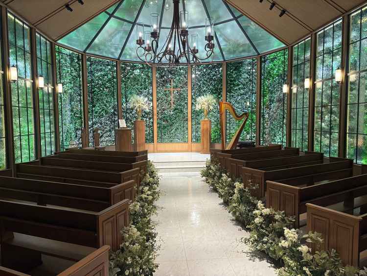 チャペルの緑の雰囲気が独特で他になく､良かったです。