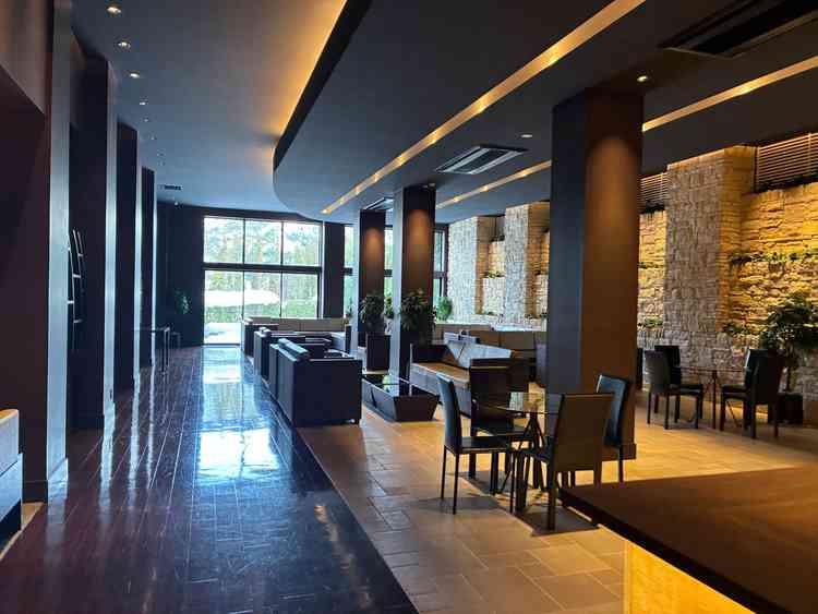 出席者用のロビーです。雰囲気がカッコよかったです。