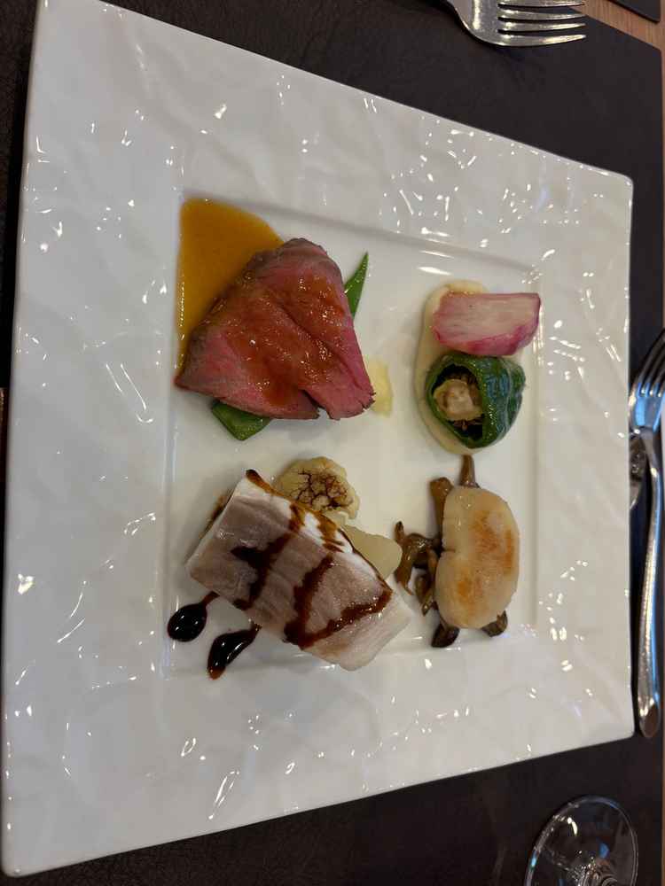 試食会のメインです。どれも味は親しみやすく、どんな方でも受け入れられる味だと思いました！