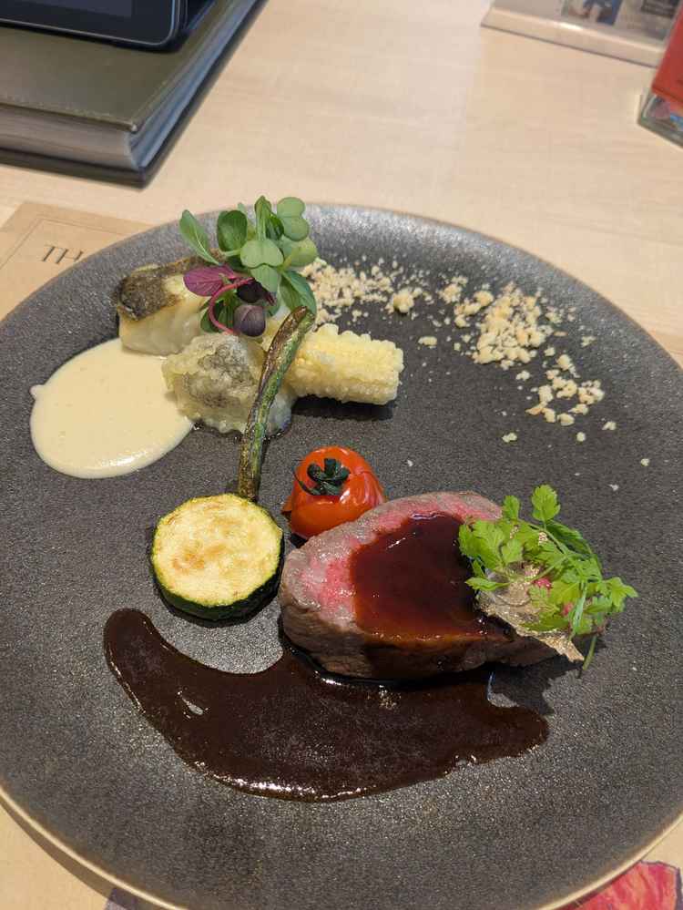 試食料理のメイン