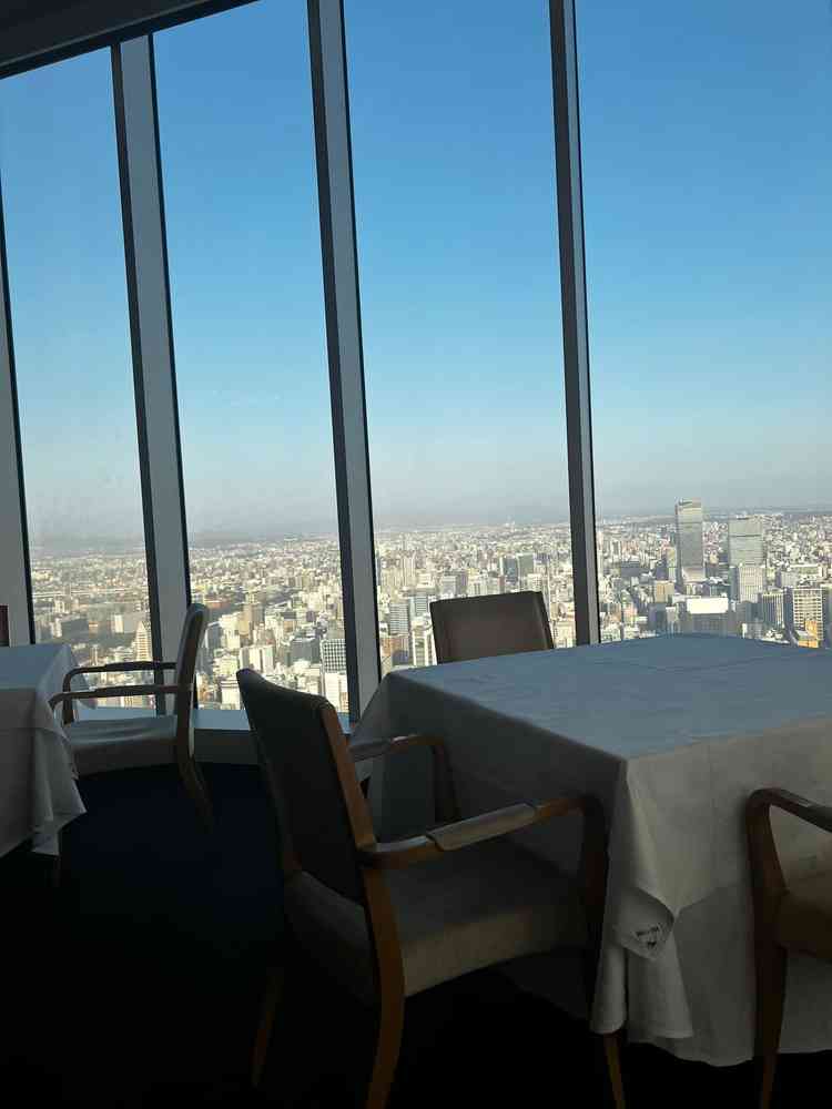 相談を受けたスペース。結婚式の際はこちらの部屋は更衣室になったり控え室になったりするそう