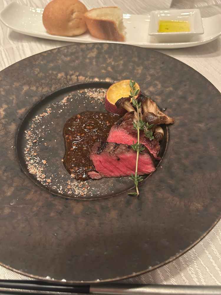 試食でいただきました。お肉は２切れありましたが1枚が噛み切りづらかった。もう1枚は大丈夫でした。