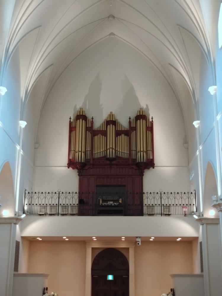 パイプオルガン