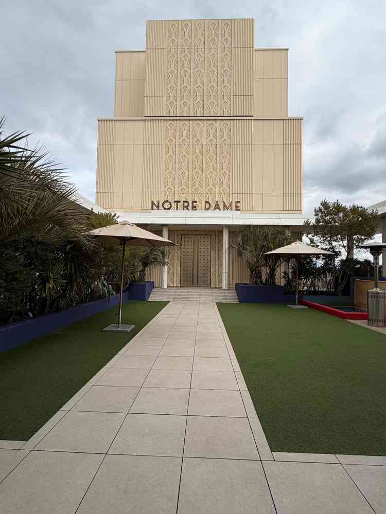 ガーデンは挙式と違った雰囲気でエリアが違うような形だったため楽しめそうでした！