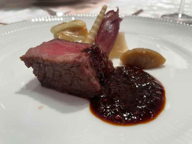 和洋に加えて、中間(折衷)のフュージョンの選択肢がある。