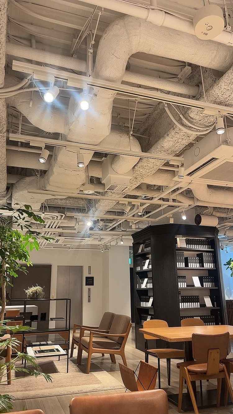 打ち合わせスペースまでおしゃれでとてもテンションが上がりました