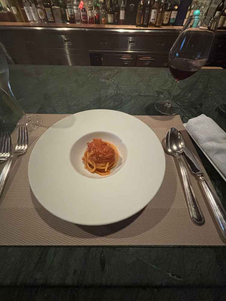 披露宴で珍しいイタリアン。流石のおいしさ。本番は2.5倍の量だそうです。