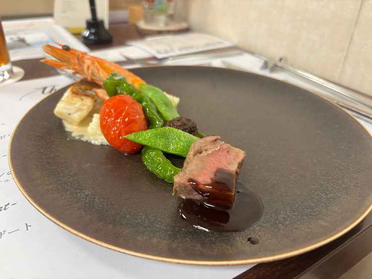 試食会でのワンプレートの写真。どの料理も非常に美味しく、料理にこだわりたい方にはピッタリ！