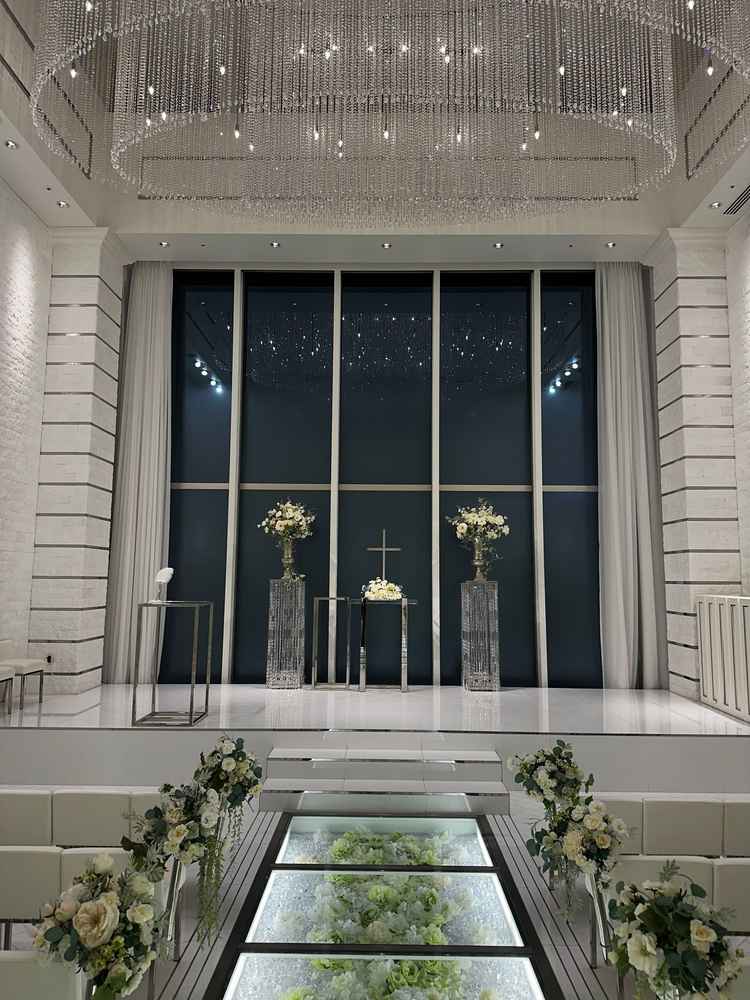 クリスタルスカイチャペル