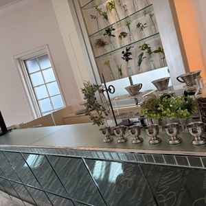 待合室は広く、ウェルカムドリンクの提供もいい雰囲気でお出しできると思った