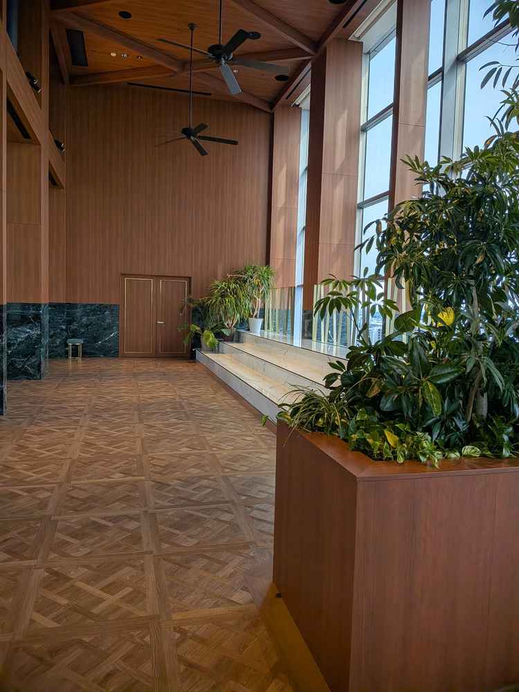 チャペル内にフォトスポットとして使えるエリアもあります。