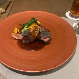 野崎牛のフィレはフォアグラとの相性が抜群でした。