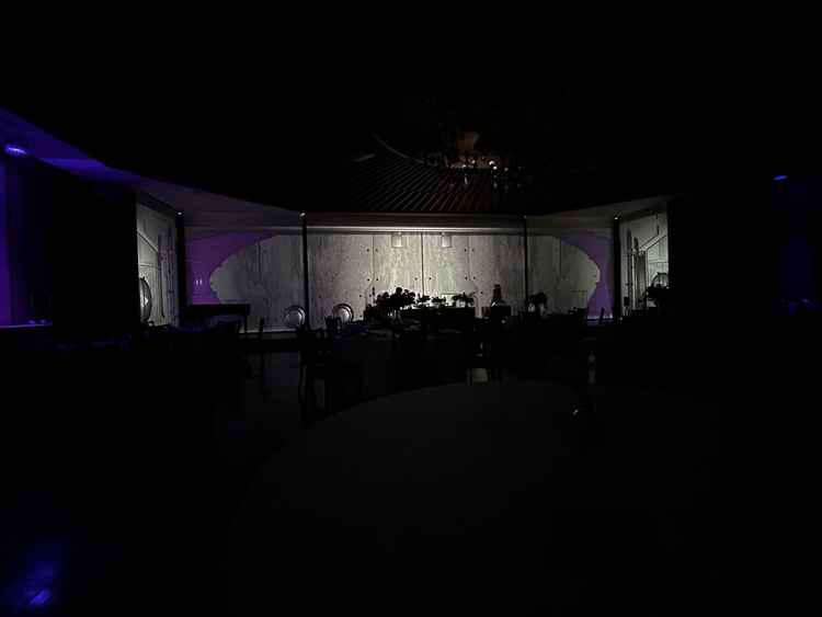 オープニングムービーのジェットコースターみたいな演出前