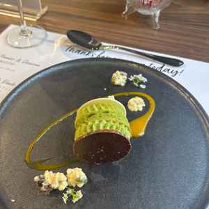 デザートの試食写真。味はもちろんですが、何よりおしゃれなワンプレートでとても素敵でした。