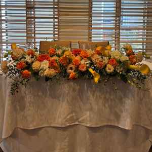 メインテーブルの装花