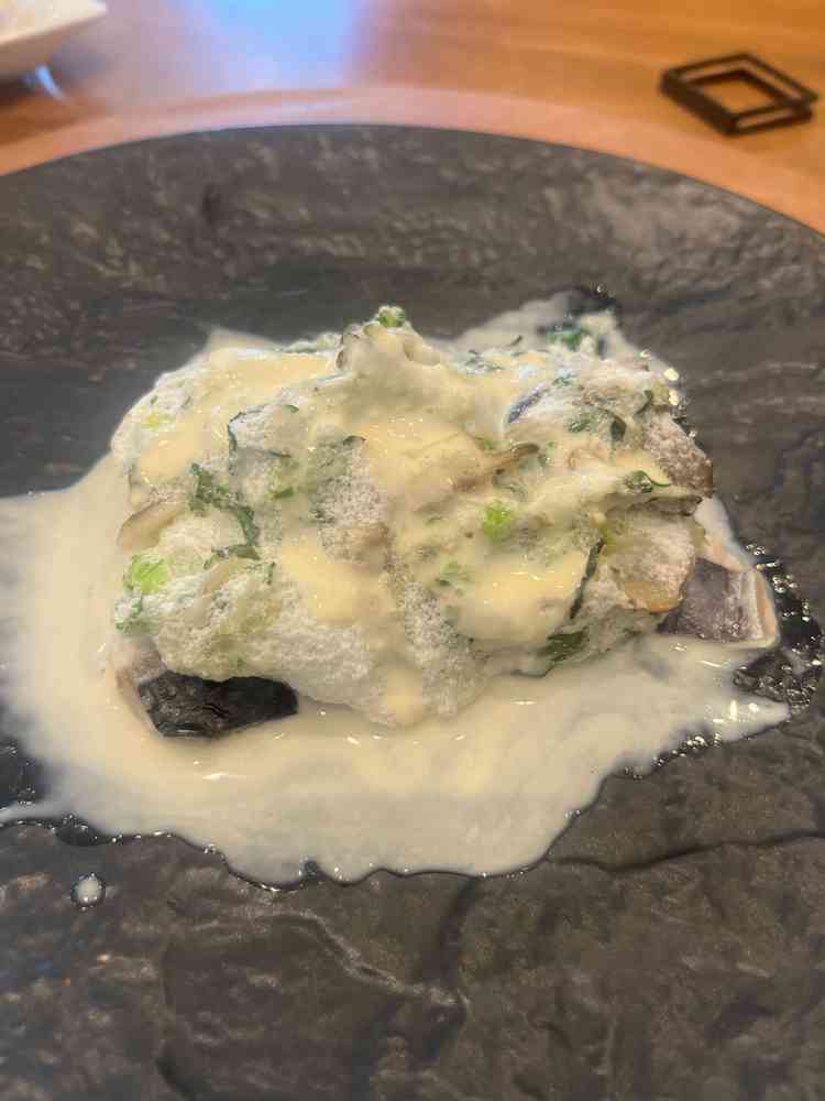 魚料理は少し水っぽくて残念でした。