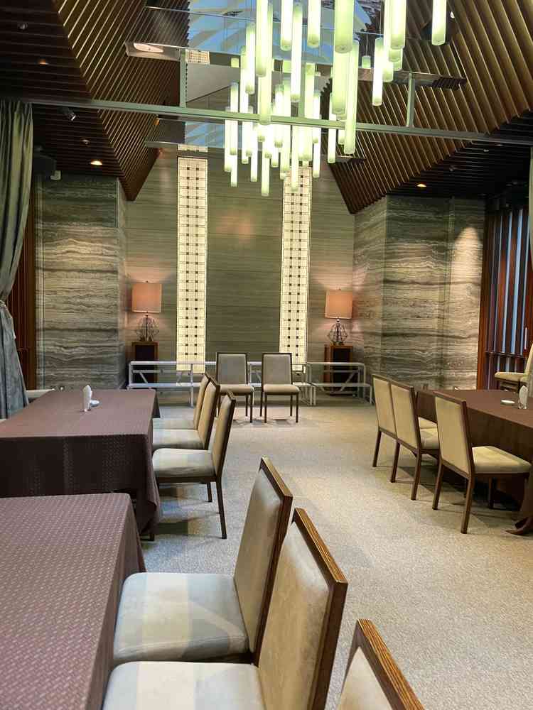 親族控え室。ゲスト控え室の中の囲われたスペース。両家で1つです。