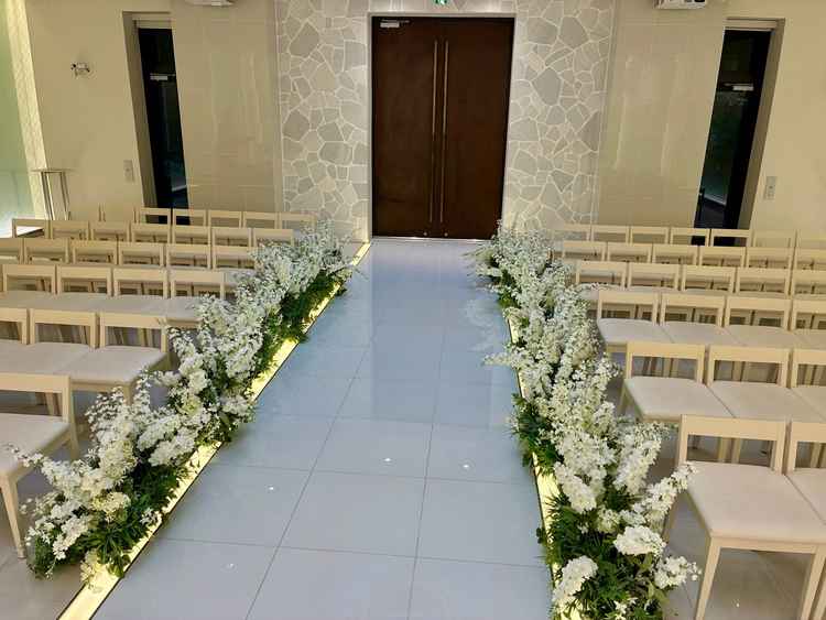 チャペルのバージンロード