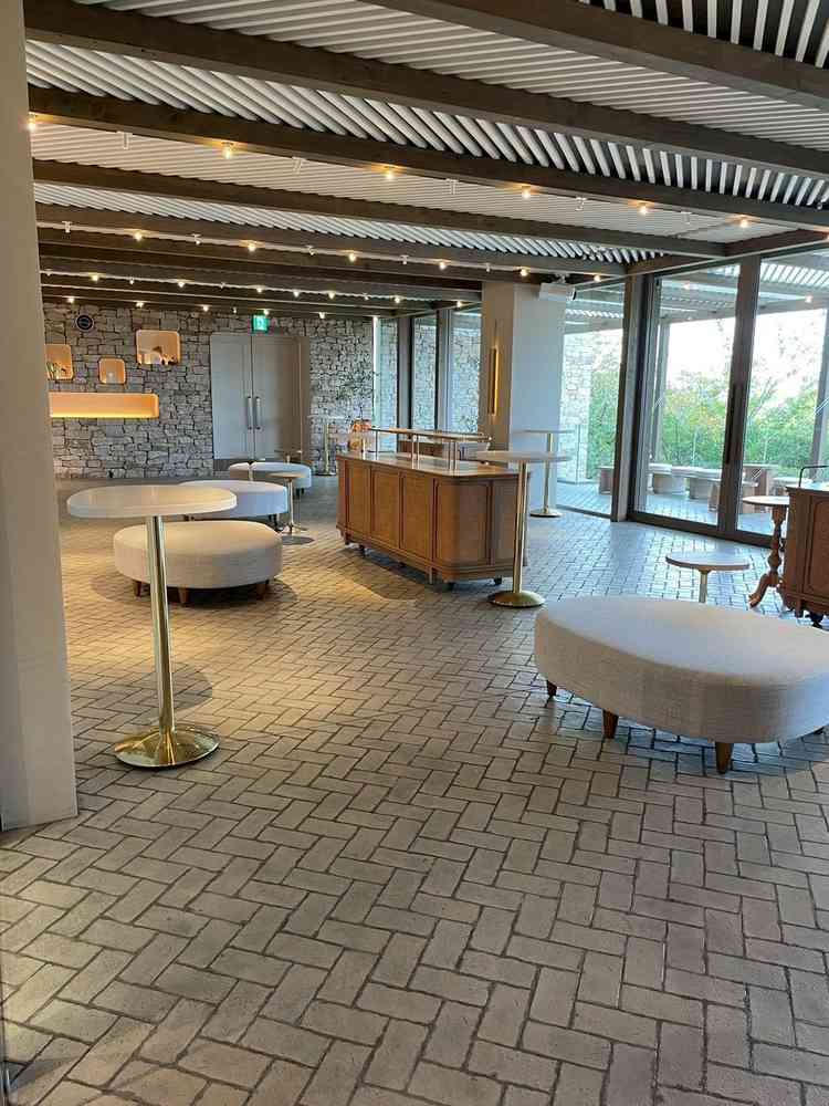 披露宴会場がとても広く、ゆっくりするスペースもありました。