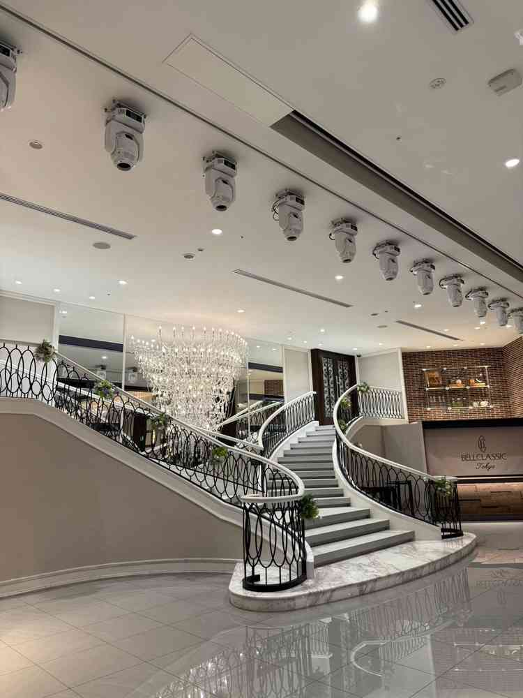 大階段。披露宴会場にあります。かなり素敵でした！