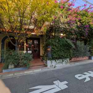 披露宴会場になるレストラン外観