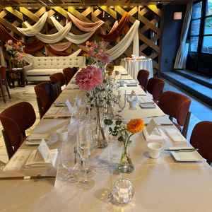 ゲストとの距離が近く、一体感のある披露宴ができそうでした。