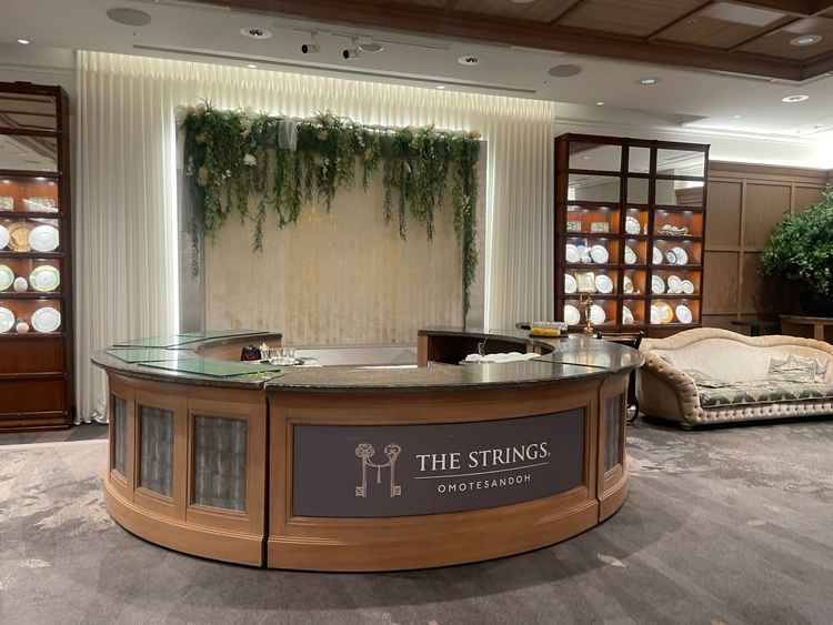 披露宴会場に設置するバーカウンター