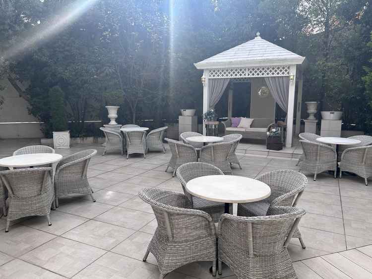 披露宴会場から繋がっているテラス