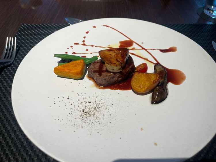 食事も美味しく、どの年代の方にも喜んでいただけそうな味だった。