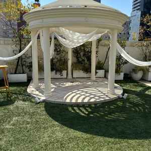 開放感のある屋上ガーデンスペースでした。