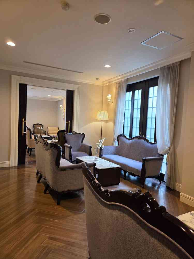 親族の待合室。新郎新婦で部屋を分けることができます。