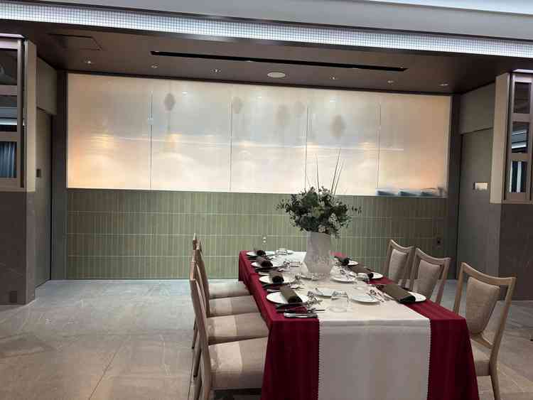 披露宴会場のオープンキッチン