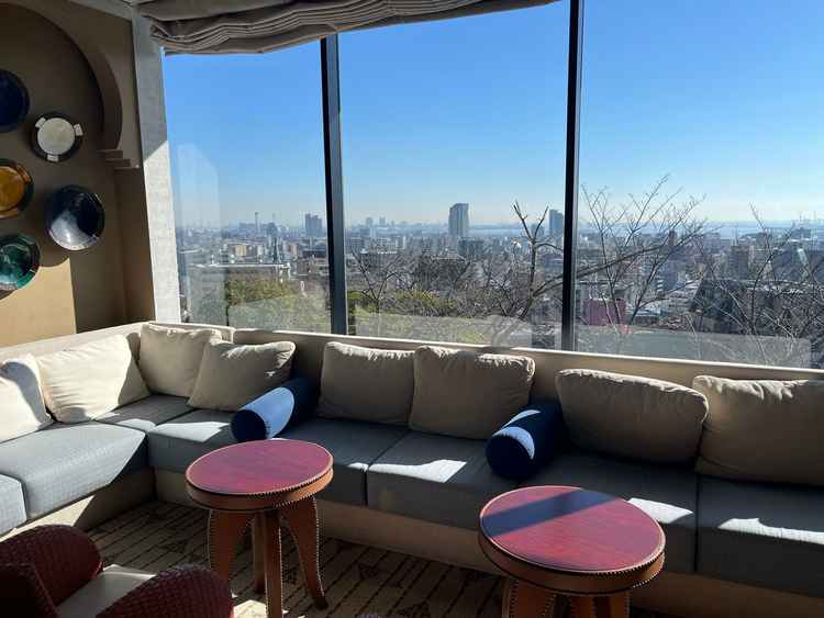 披露宴会場からは、空が綺麗に見えました。