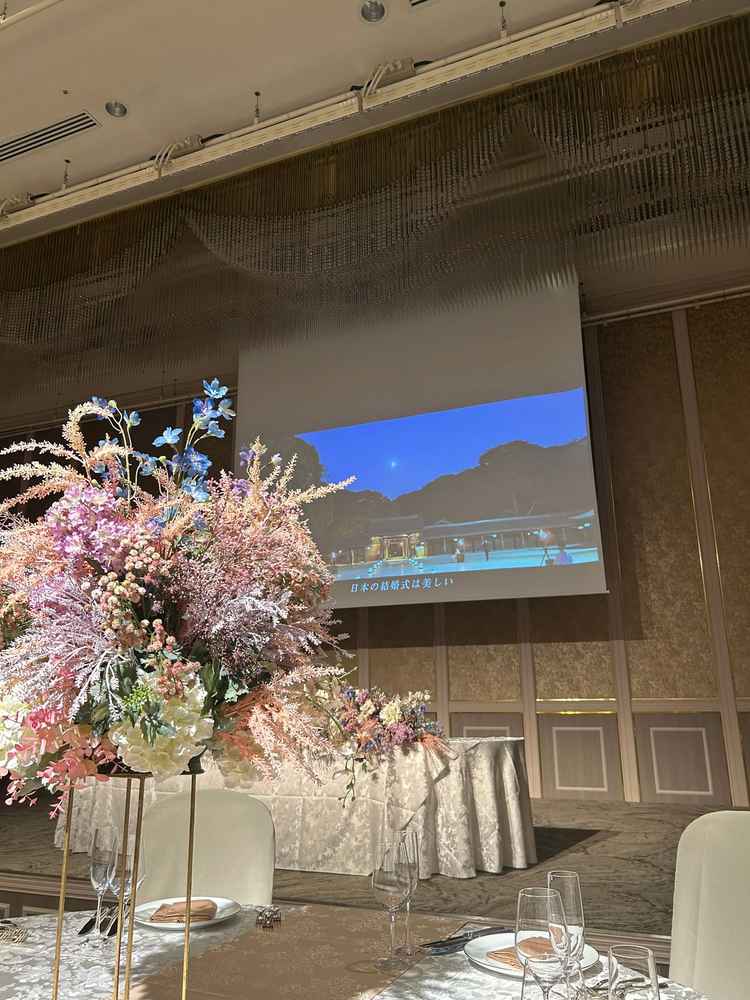 途中で見たエンドロールです。大きな会場は検討していませんでしたが感動しありかもと思ってしまいました。