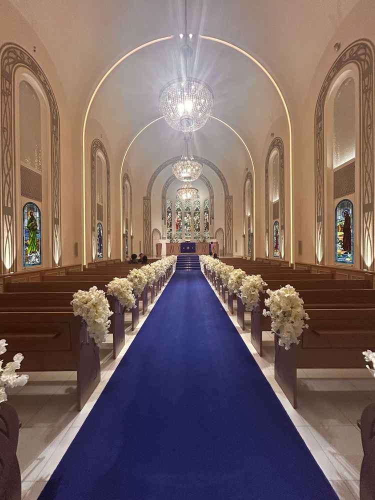 チャペル広くて圧巻！