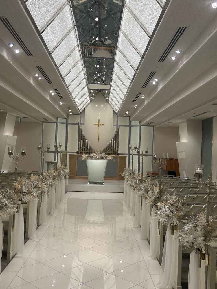 チャペルも、オーソドックスな格式あるチャペルで、とても素敵でした。暖かみを感じました。