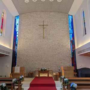 チャペル内部、正面