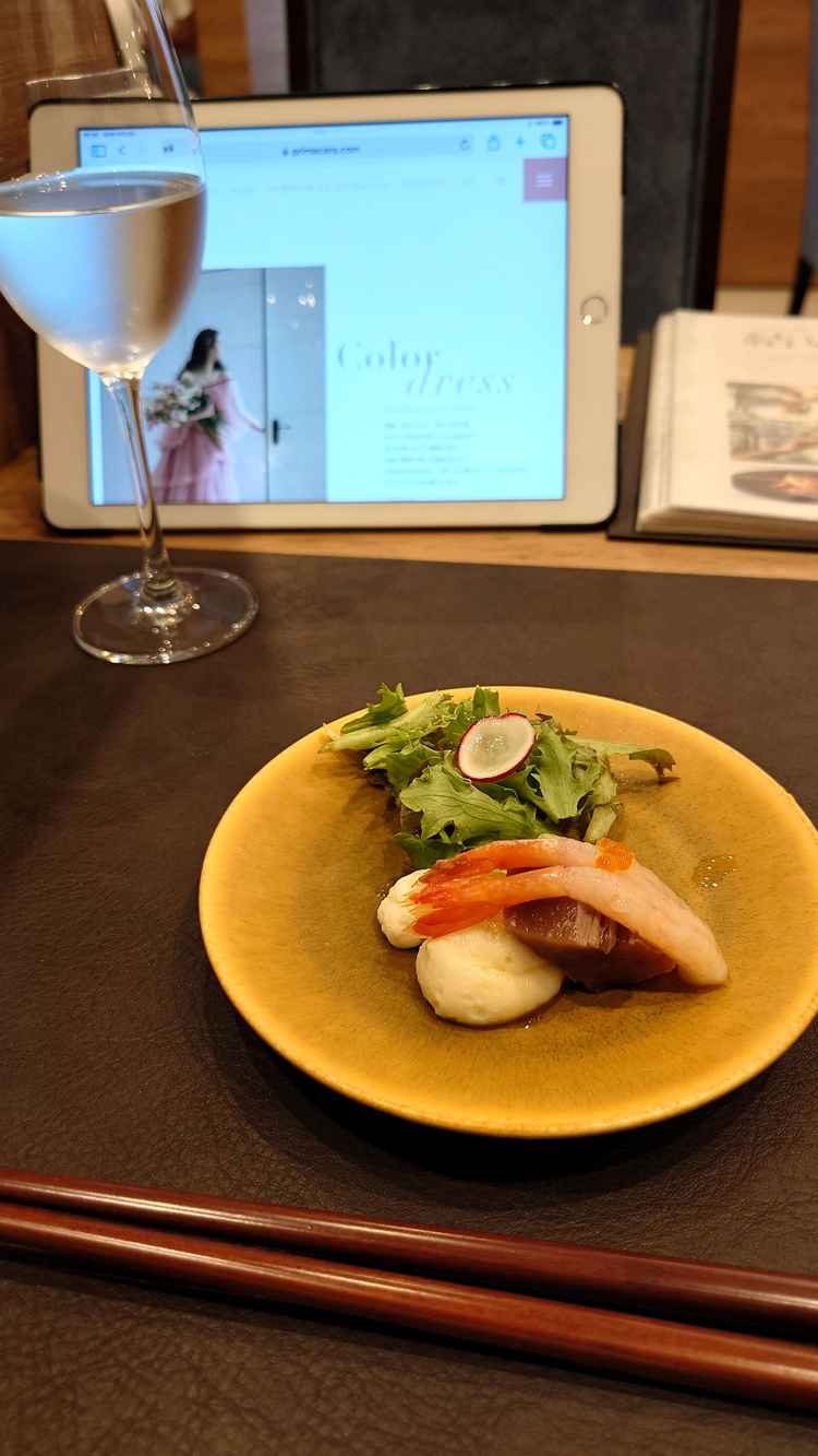 和とフレンチの融合した前菜が面白かったです