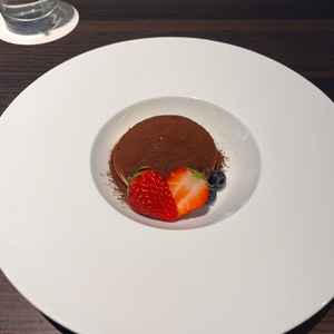 試食でいただいたデザートのティラミスが甘すぎず美味しかった。